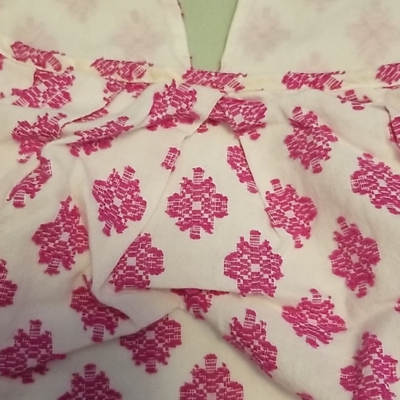 Talbots Sleeveless Blouse *FINAL DAY 11/24* - Picture 2 of 3